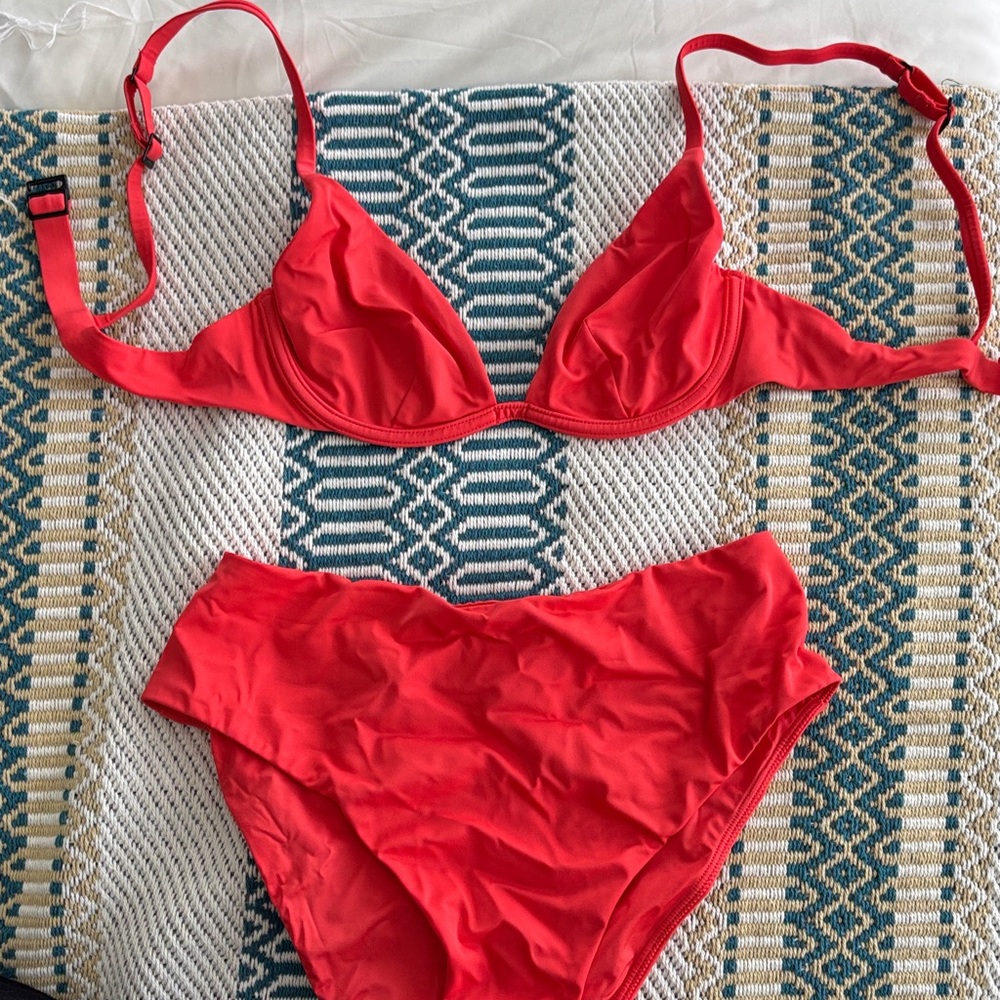 Cuup underwire bathing suit set